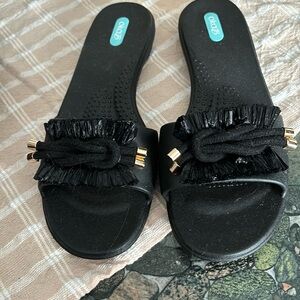 Okay b never worn slides with raffia detail